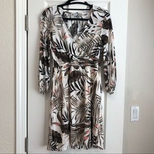 Old Navy Floral/Hawaiian Dress - Size XS
